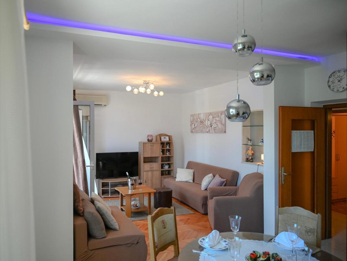 Apartment Damir Trogir Exterior photo